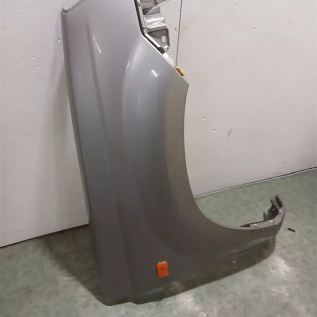 Parafango anteriore destro 09/03>10/05 <