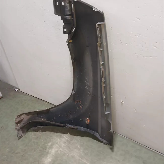 Parafango anteriore destro 09/03>10/05 <