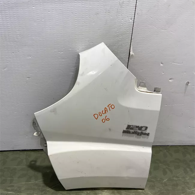 Parafango anteriore sinistro