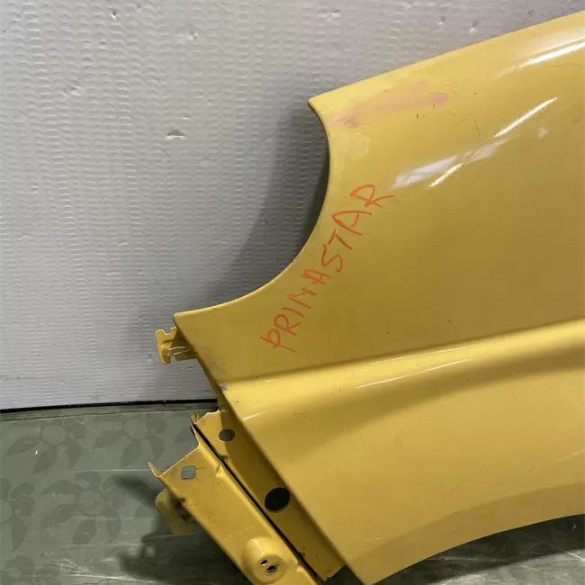 Parafango anteriore sinistro