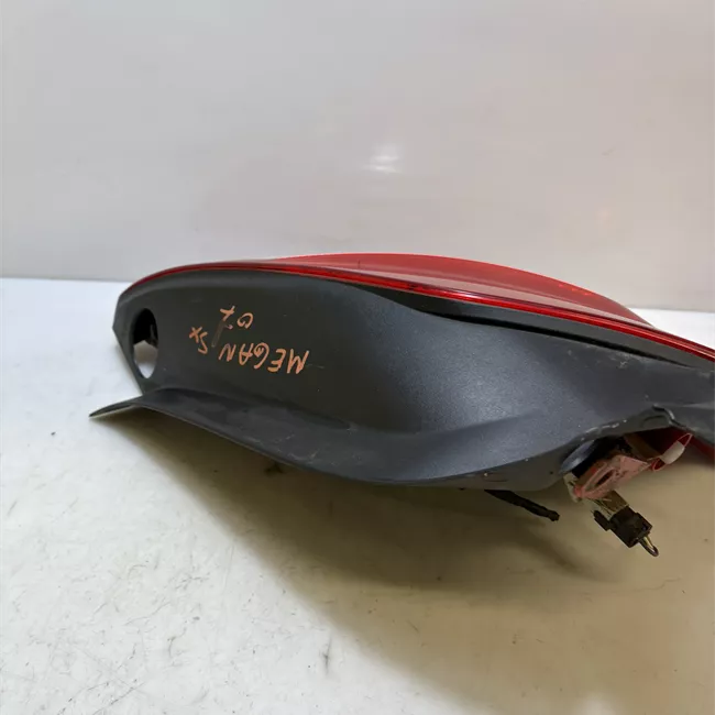 Fanale posteriore sinistro