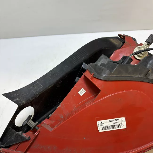 Fanale posteriore sinistro