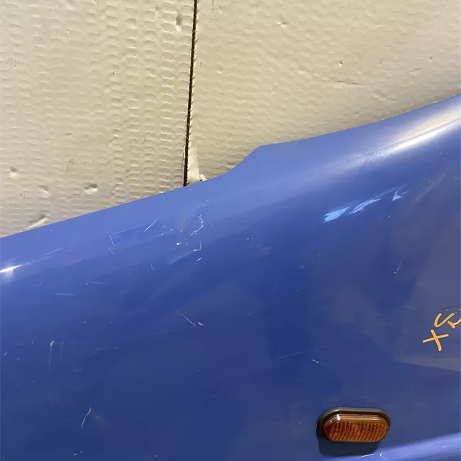 Parafango anteriore sinistro