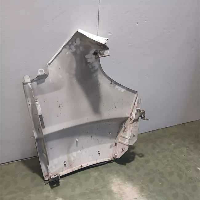 Parafango anteriore destro