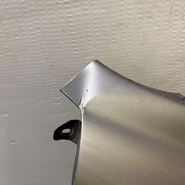 Parafango anteriore destro