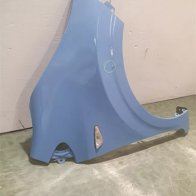 Parafango anteriore destro verniciato