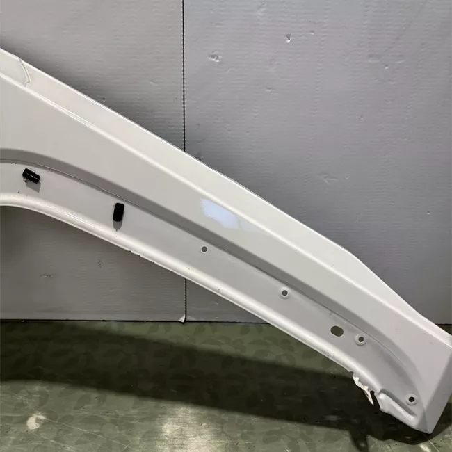 Parafango anteriore destro Ripetitore laterale