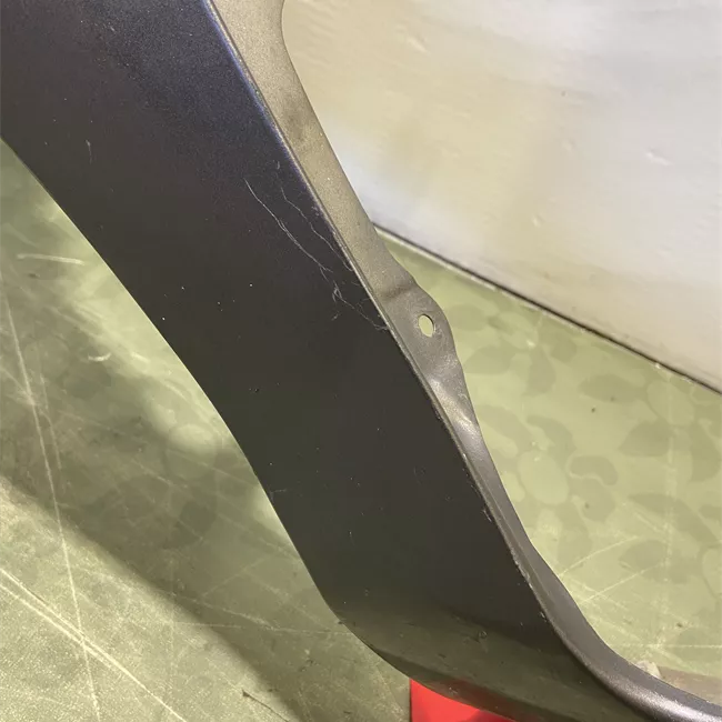 Parafango anteriore sinistro