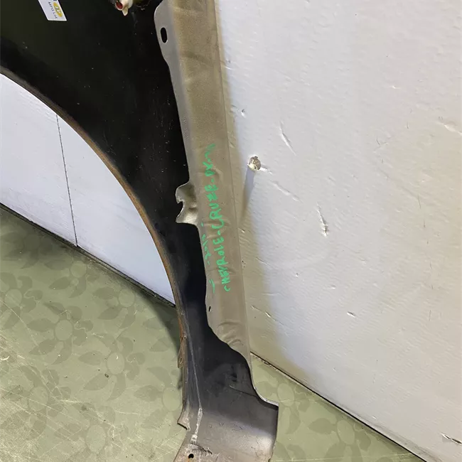 Parafango anteriore destro