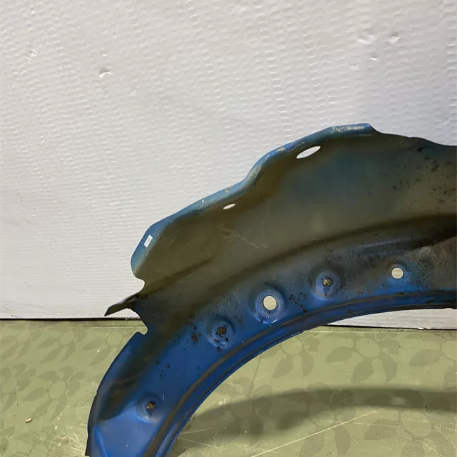 Parafango anteriore destro