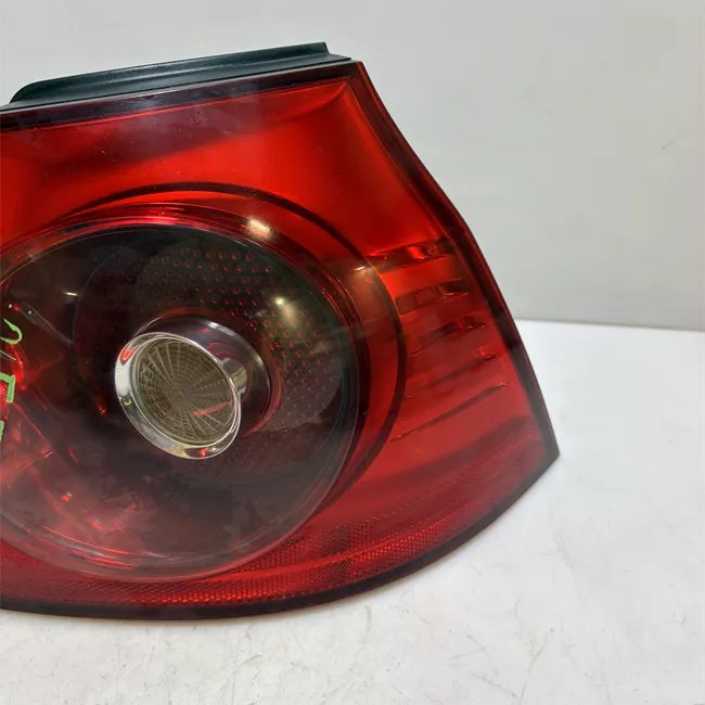 Fanale posteriore parte esterno destro VALEO