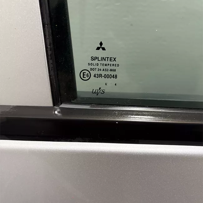 Porta posteriore destra