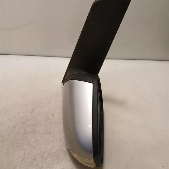 Retrovisore esterno regolazione elettrica sinistro con fanalino laterale