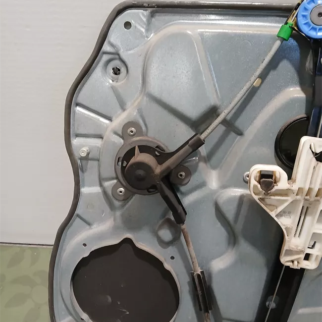 Alzacristallo porta posteriore sinistro