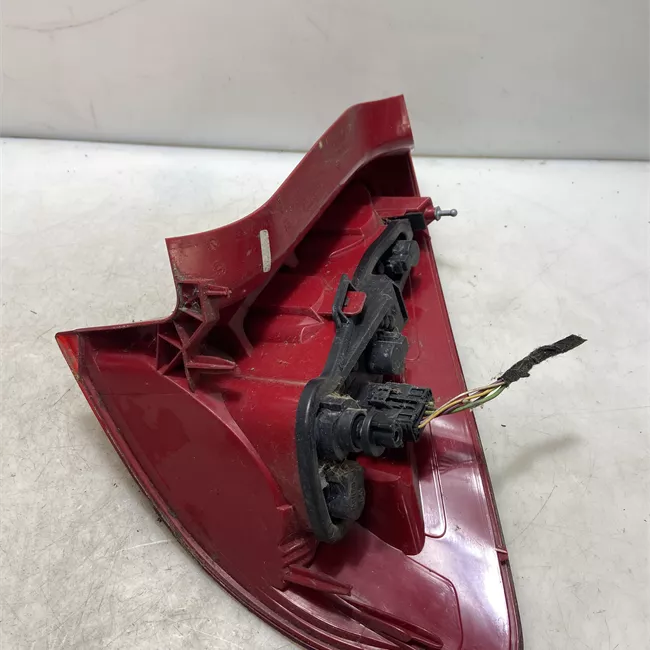 Fanale posteriore sinistro