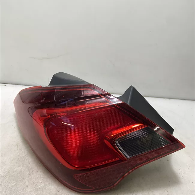 Fanale posteriore parte esterno sinistro