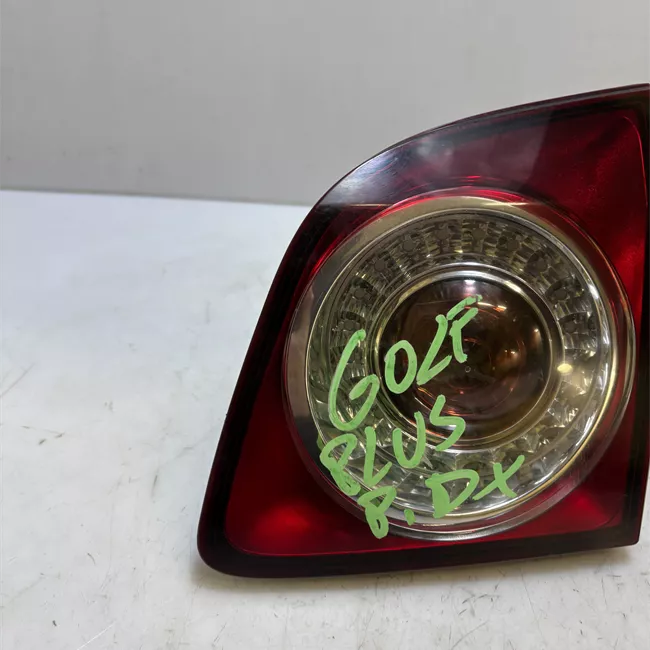 Fanale posteriore parte interno destro VALEO