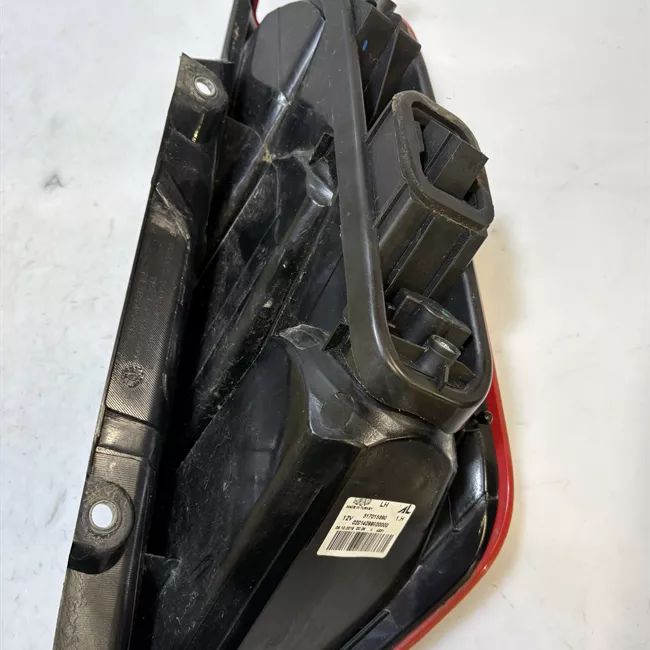 Fanale posteriore sinistro