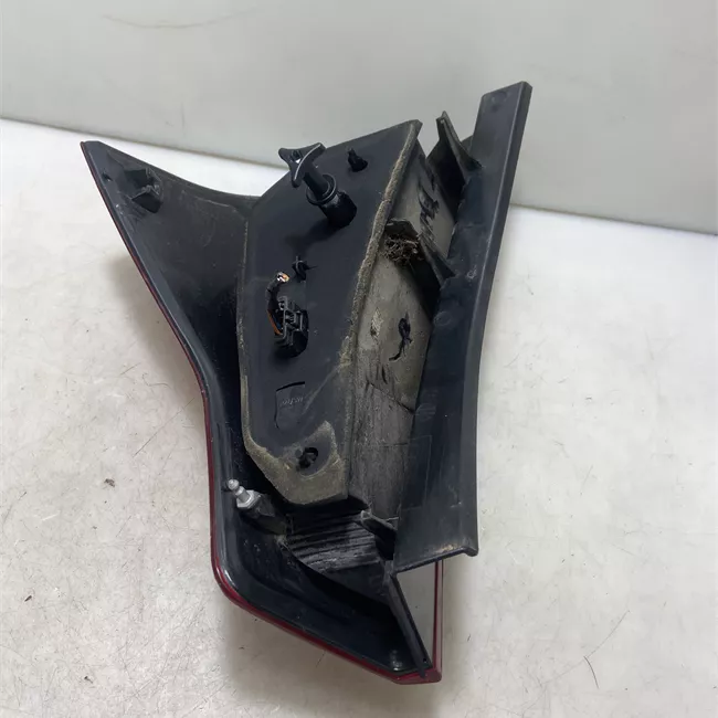 Fanale posteriore sinistro