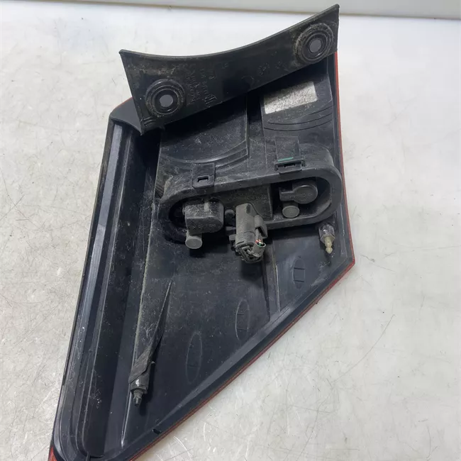 Fanale posteriore parte esterno destro