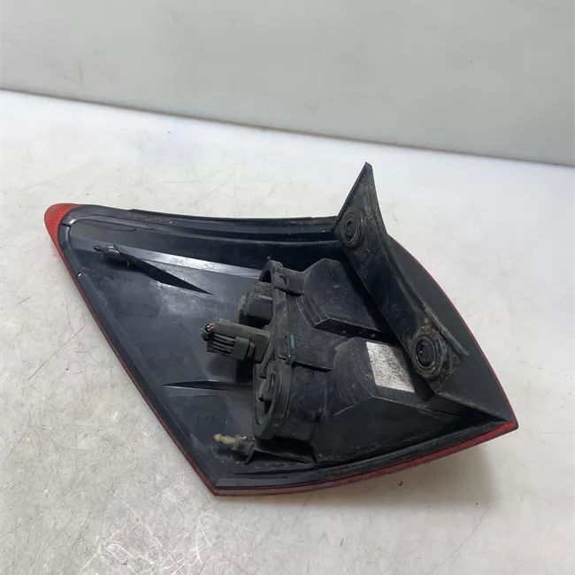 Fanale posteriore parte esterno destro