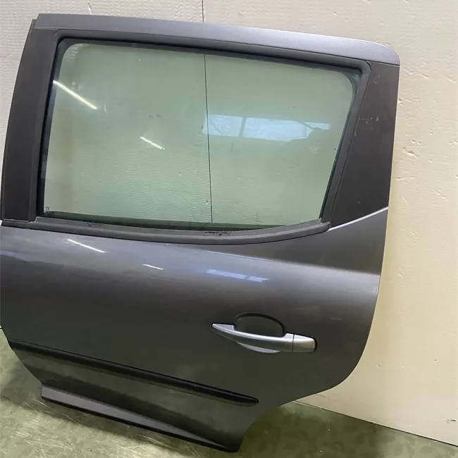 Porta posteriore sinistra