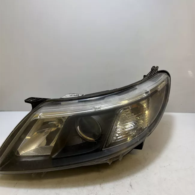 Proiettore sinistro Xeno