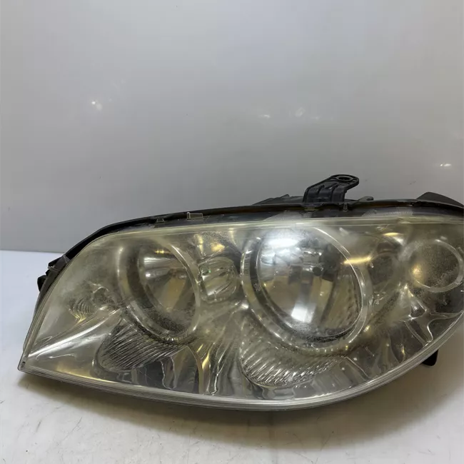 Proiettore sinistro 07/04>