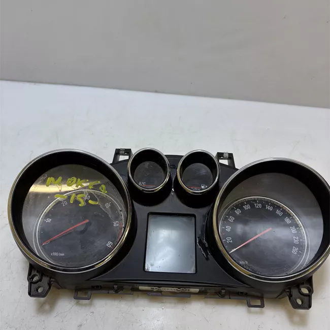 Quadro strumenti completo centr info guid monocro metric marrone