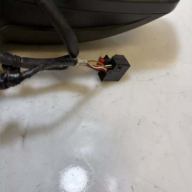 Retrovisore esterno regolazione elettrica destro nero satinato