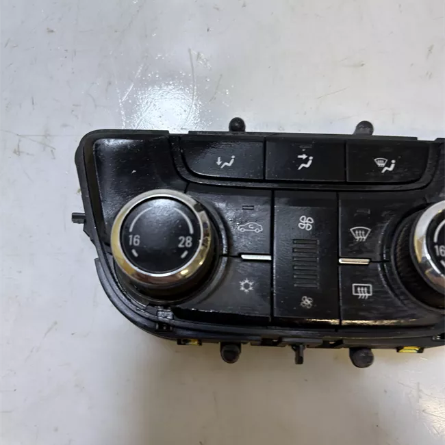 Blocco comando climatizzazione con a/c bizona