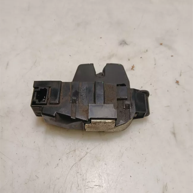 Serratura portello posteriore