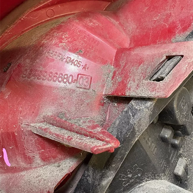 Fanale posteriore sinistro