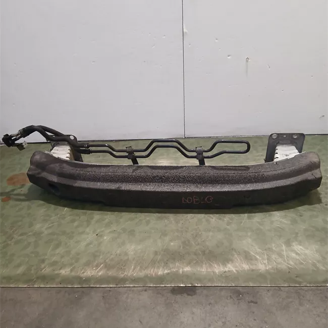 Traversa paraurti anteriore