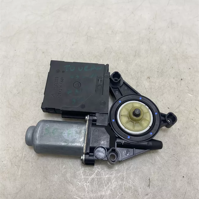 Motorino alzacristallo porta anteriore sinistro