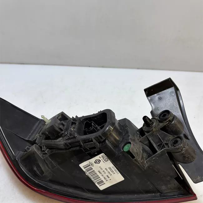 Fanale posteriore parte esterno destro