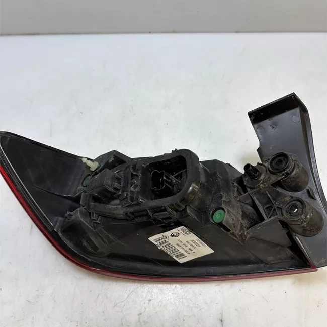 Fanale posteriore parte esterno destro