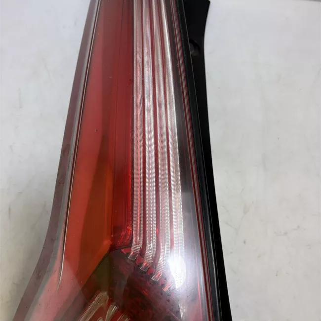 Fanale posteriore sinistro