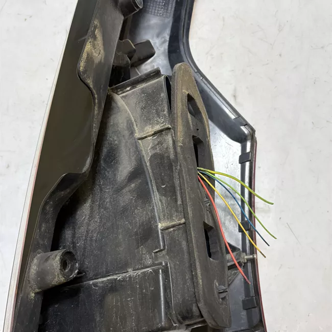 Fanale posteriore sinistro