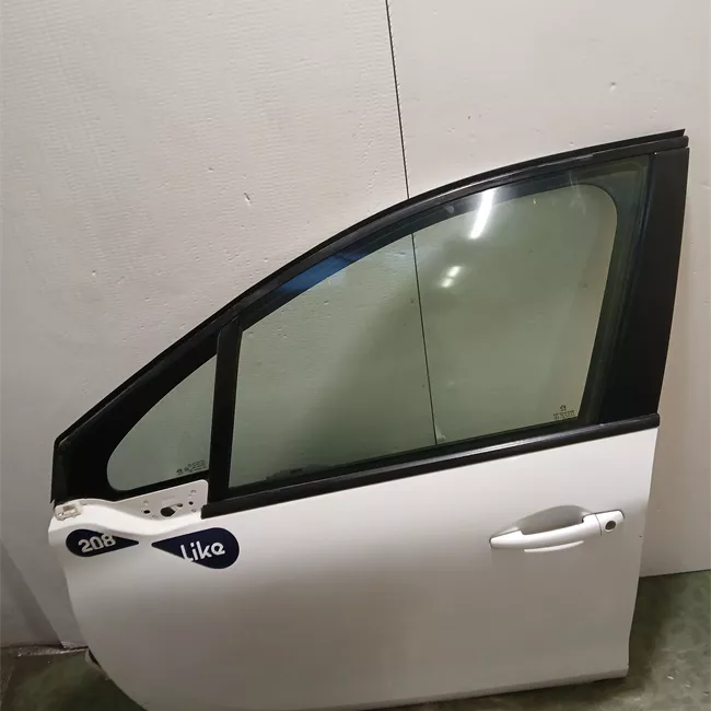 Porta anteriore sinistra