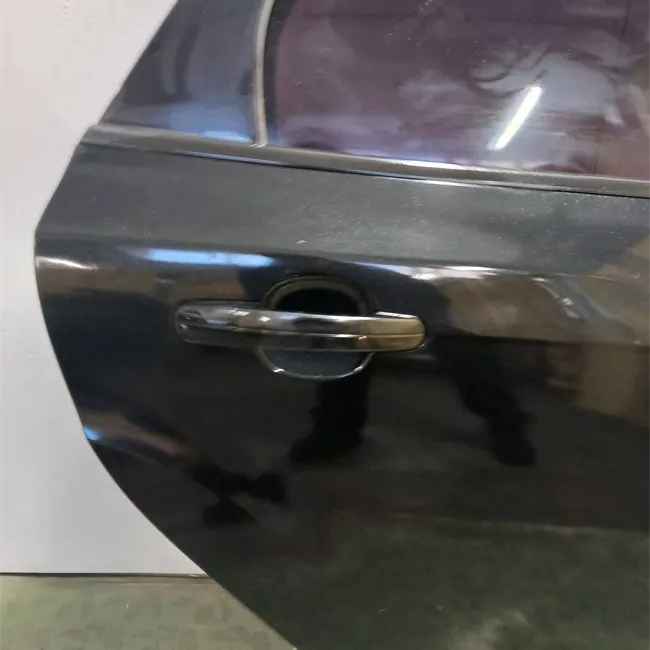 Porta posteriore sinistra