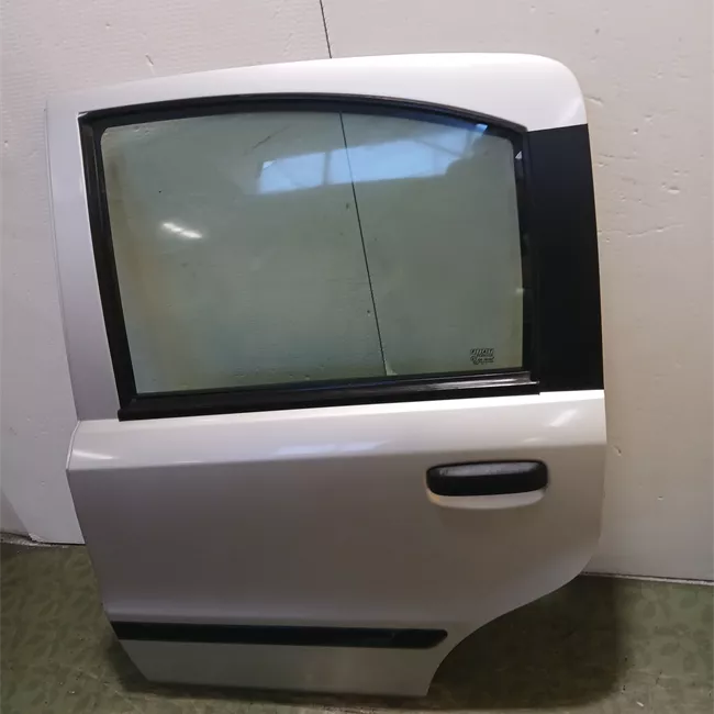 Porta posteriore sinistra