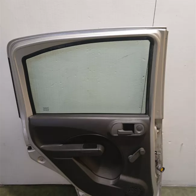 Porta posteriore sinistra