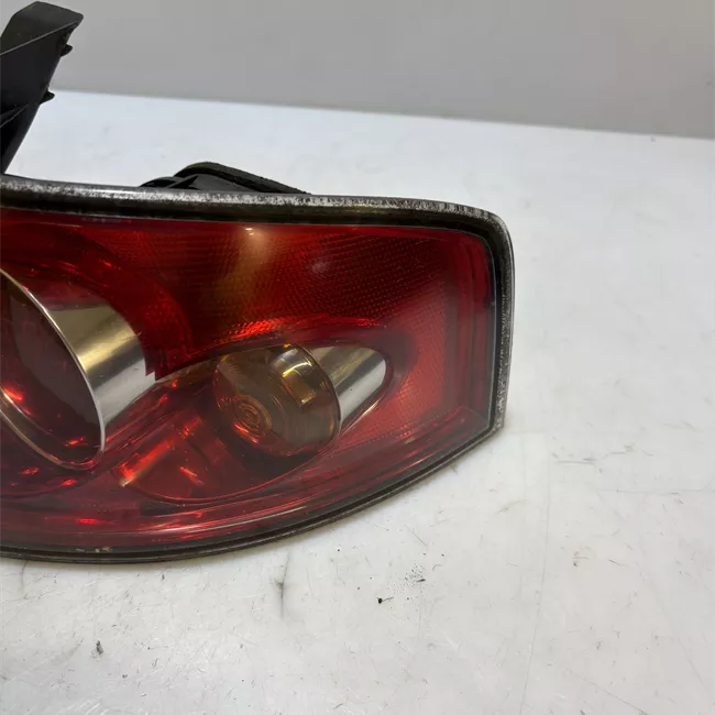 Fanale posteriore parte esterno destro