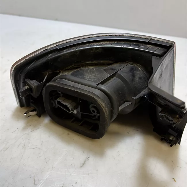 Fanale posteriore parte esterno destro