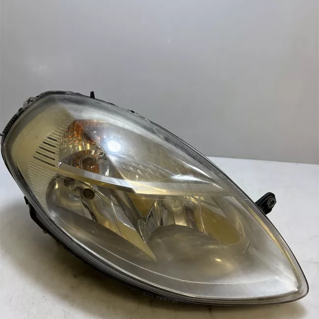 Proiettore destro Restyle 2007