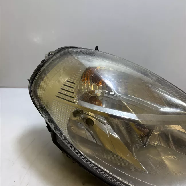 Proiettore destro Restyle 2007