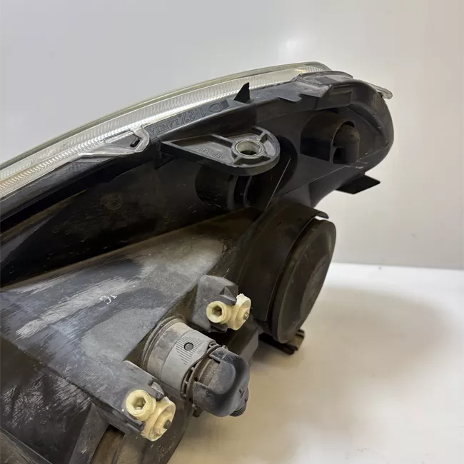 Proiettore destro Restyle 2007