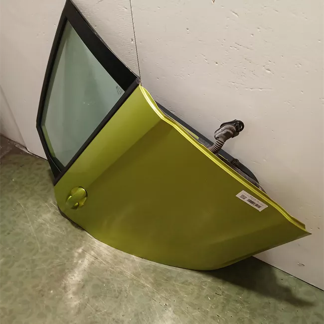 Porta posteriore destra