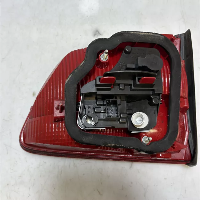 Fanale posteriore parte interno sinistro